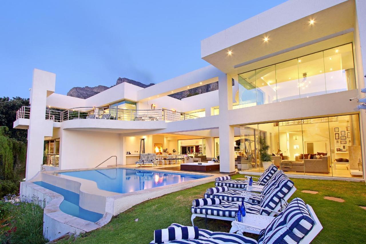 Hollywood Mansion & Spa Camps Bay Kaapstad Buitenkant foto